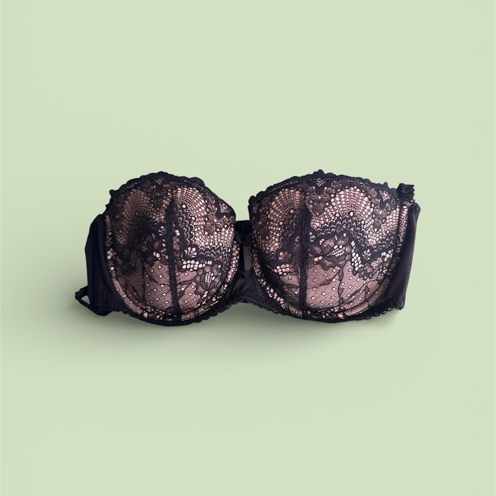 Adore Me Black and Pink Lace  Bra